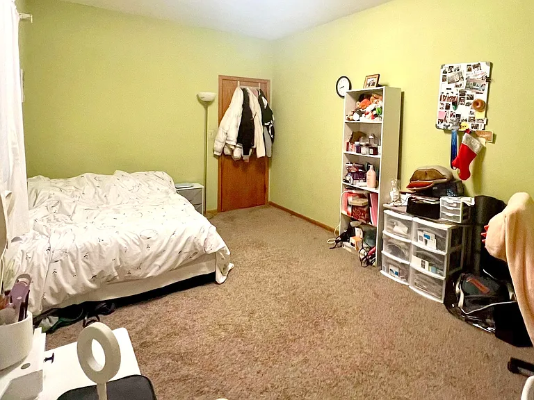 1448 Albany Ave — Photo 22