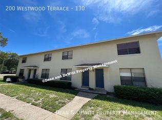 200 Westwood Ter N #130, Saint Petersburg, FL 33710