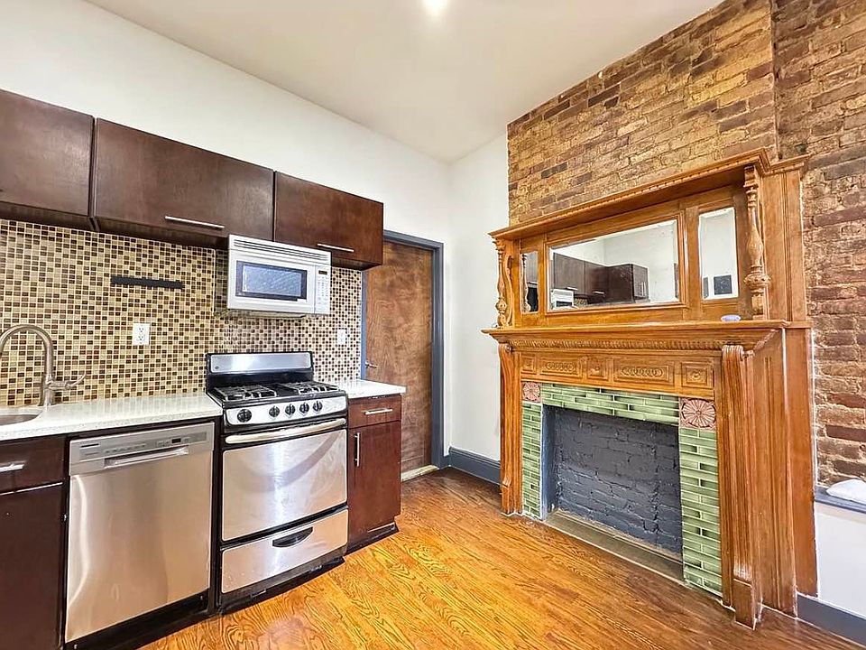 1st image of 130 New York Ave APT 5