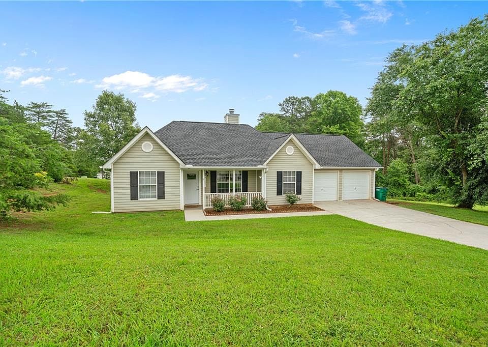 1st image of 11 Madison Cir