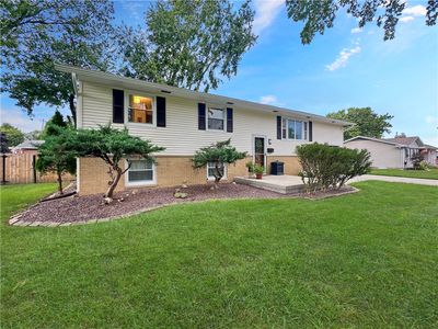 20 Country Gdns, Mattoon, IL, 61938