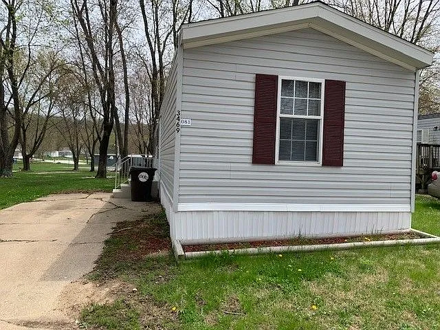 Royal Oaks Estates — Photo 18