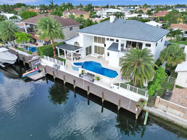 3730 NE 27th Terrace, Lighthouse Point, FL 33064