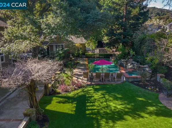 277 Lark Ln, Alamo, CA 94507