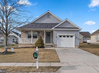20 Eagle Ridge Dr, Mantua, NJ 08051