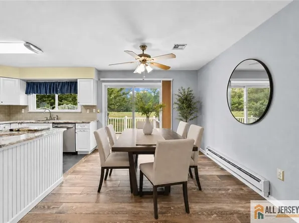 491 Delair Rd, Monroe Township, NJ 08831