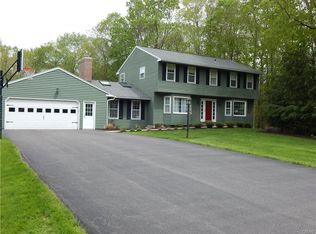 7475 Armstrong Rd, Manlius, NY 13104