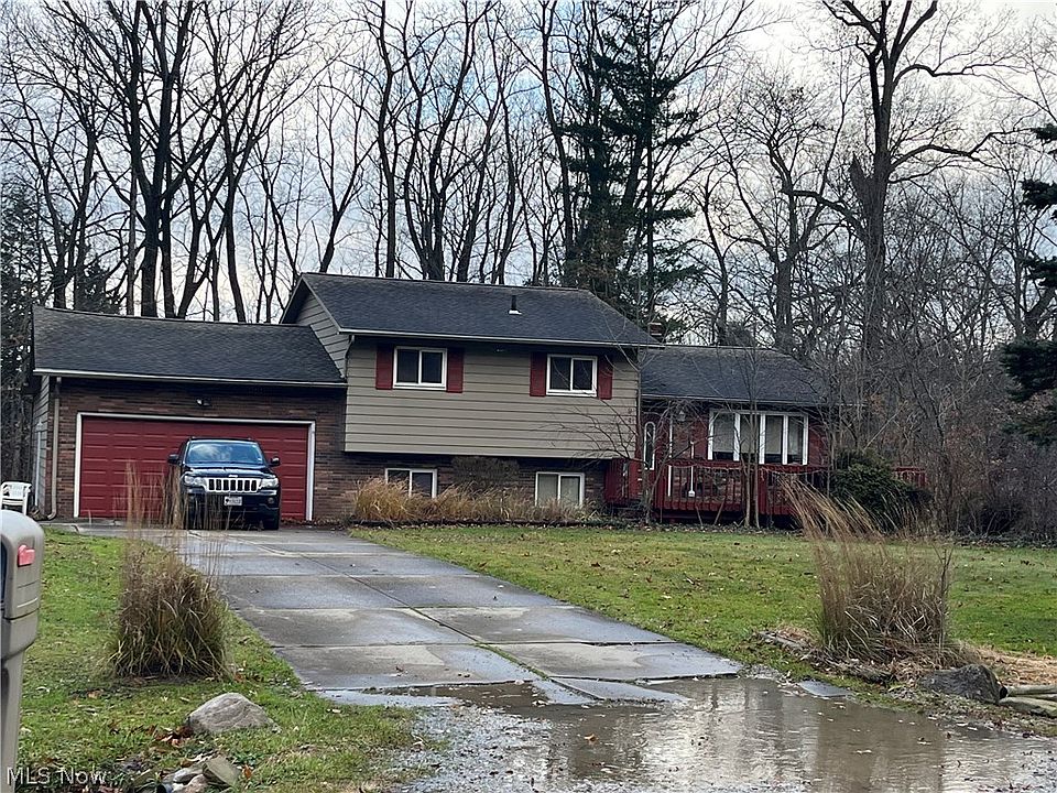 1st image of 9418 Ledge Acres Dr