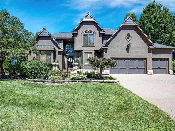 6229 W 128th St, Overland Park, KS 66209