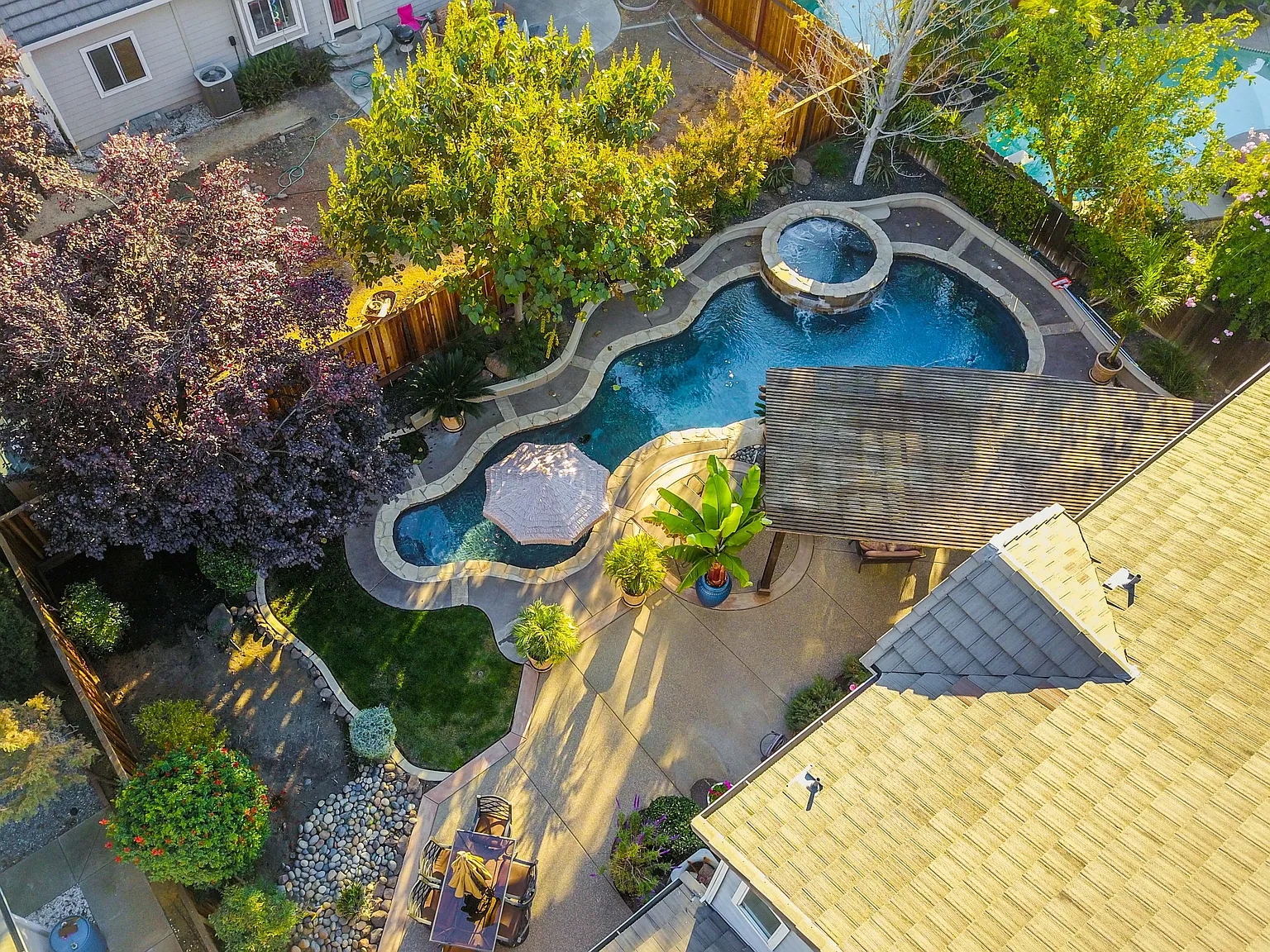 614 Bellmeade Way photo 1