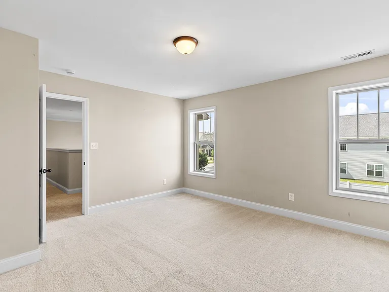 368 Exeter Dr — Photo 31