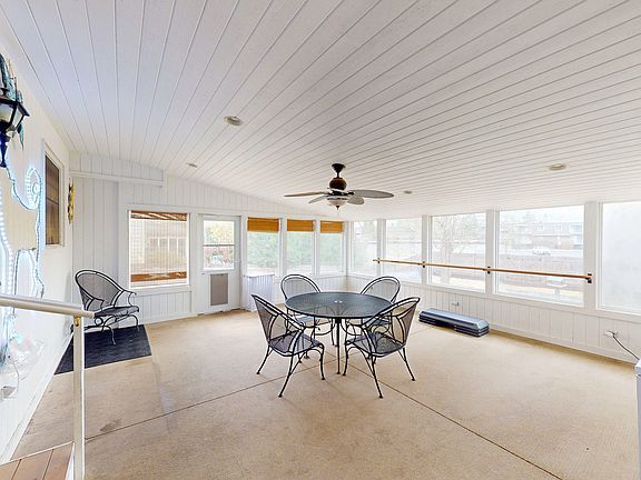 3rd image of 1803 River Ridge Cir