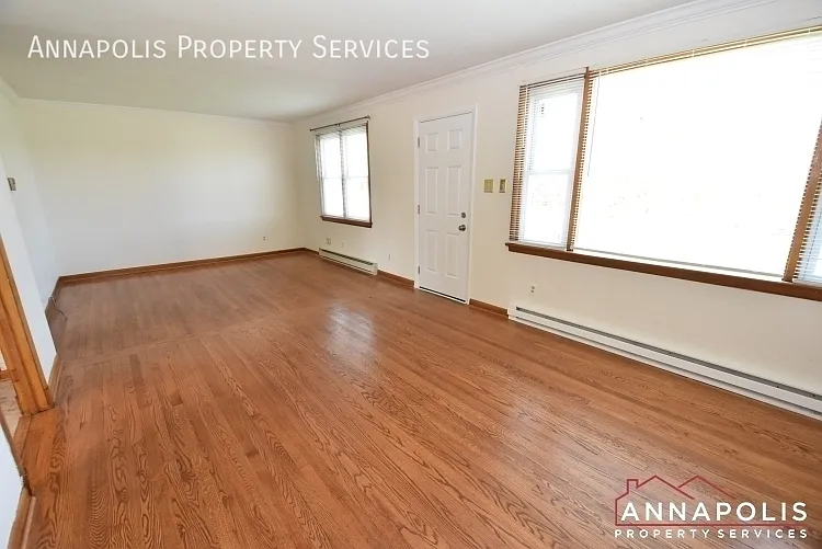 3043 Riva Rd — Photo 6