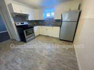 335 Dewe Ave, Thunder Bay, ON P7A2G2