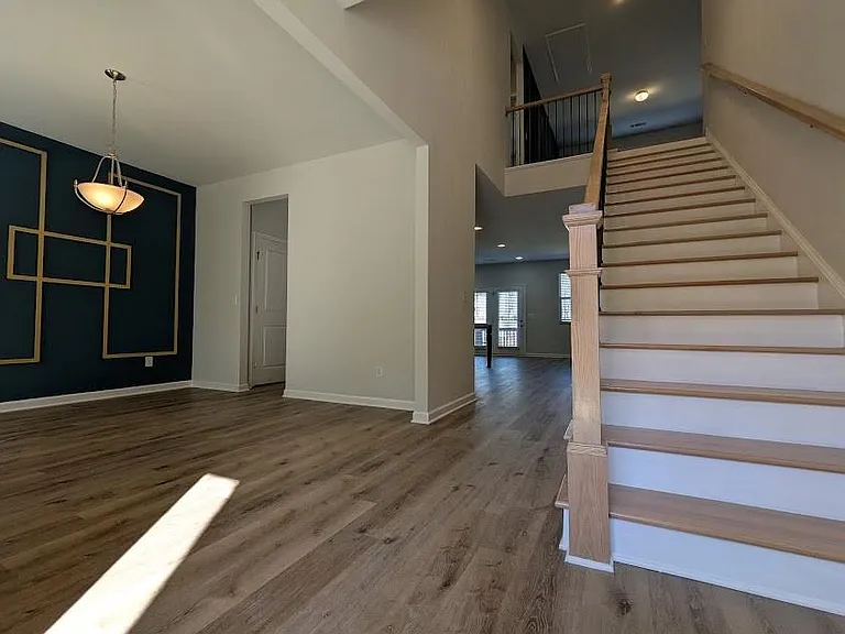 2034 Britt Dr — Photo 32