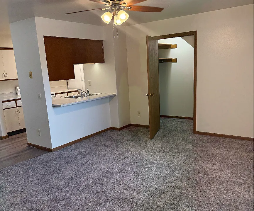 312-314 N Milwaukee St #316