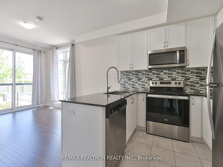 721 Lawrence Ave W #73 — Photo 16