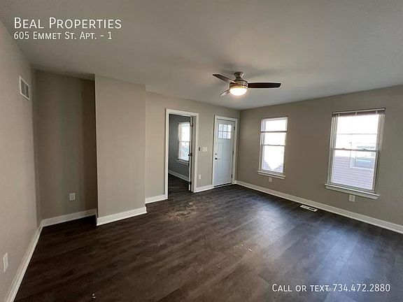 3rd image of 605 Emmet St #1