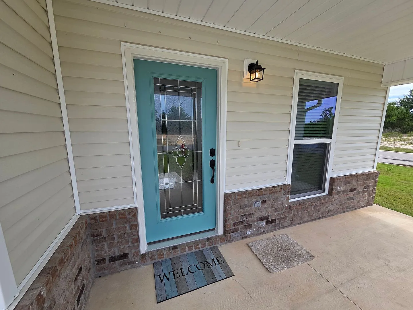 Newly Built, 3Bed/2Ba in Fox Glenn! *1/2 OFF Security Deposit for A-D Military!* — Photo 2