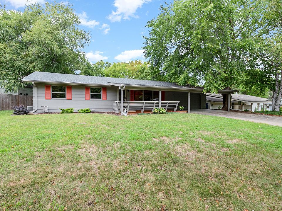 1st image of 1551 Circle Ln