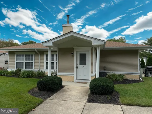 2139 E Chestnut Ave APT 27, Vineland, NJ 08361