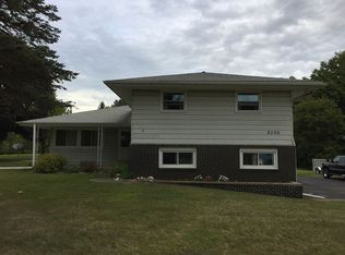 8396 Clinton Rd, Jackson, MI 49201