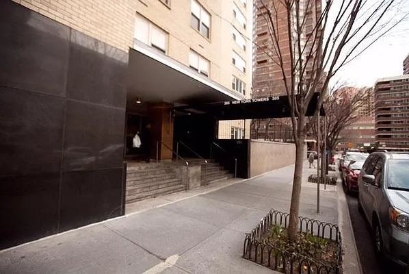 Sold by Real Direct | media 8