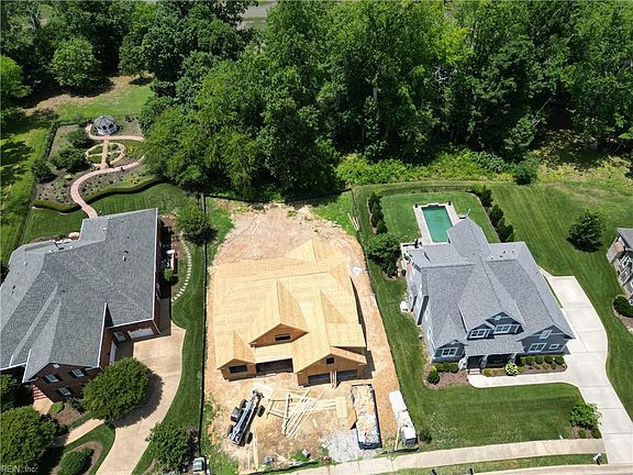 5th image of 313 Tindalls Ct