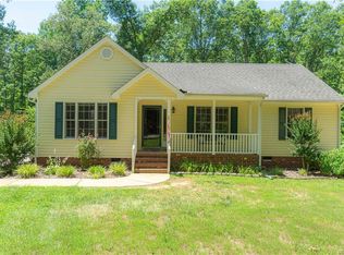 5845 Trenholm Woods Dr, Powhatan, VA 23139