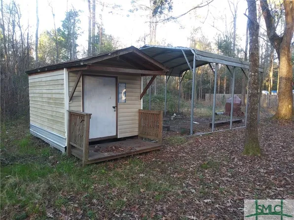 144 Deer Trail Dr, Midway, GA 31320