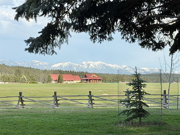 2nd image of 388 Old Ranch Rd