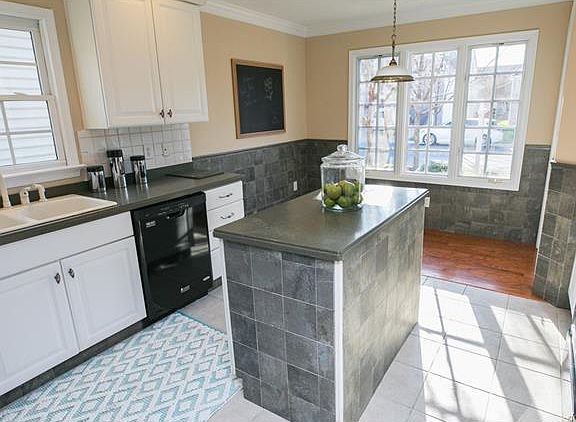 4th image of 11804 Park Commons Ct #11804