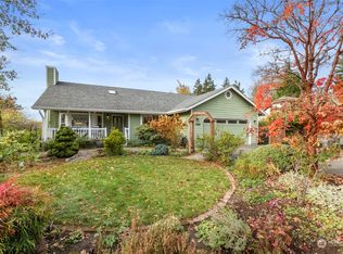 19861 Mosjon Cir NE, Poulsbo, WA 98370