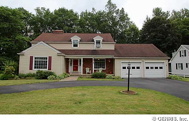1st image of 123 Holiday Ln