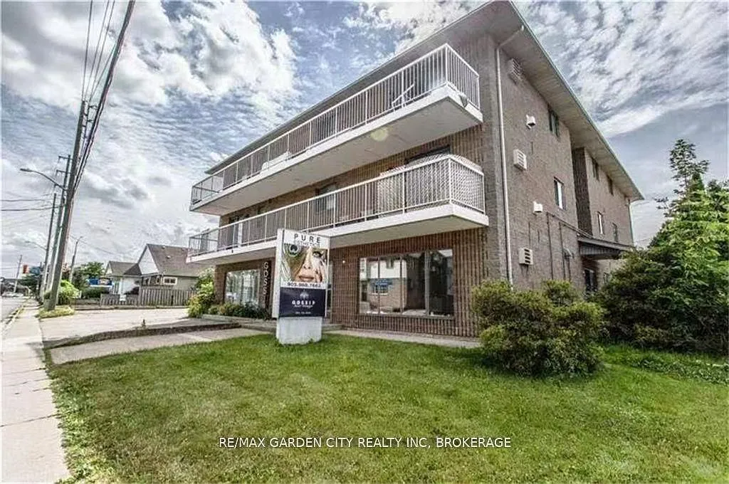 2 bed, $1,700 — Photo 1