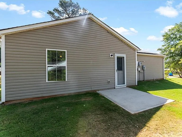 201 Vista Cir — Photo 13