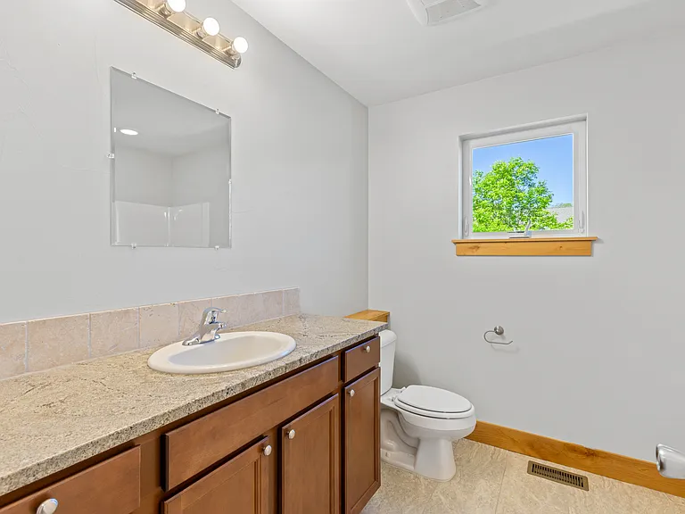 2781 Renee Way — Photo 31