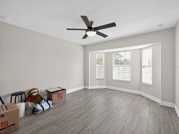 3rd image of 854 FISHER ROAD
