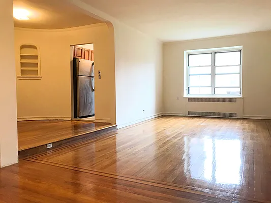 Rented by Sibling Management | media 1