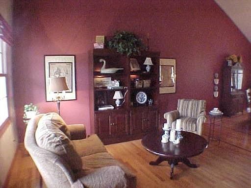 3rd image of 1720 Brookwood Dr