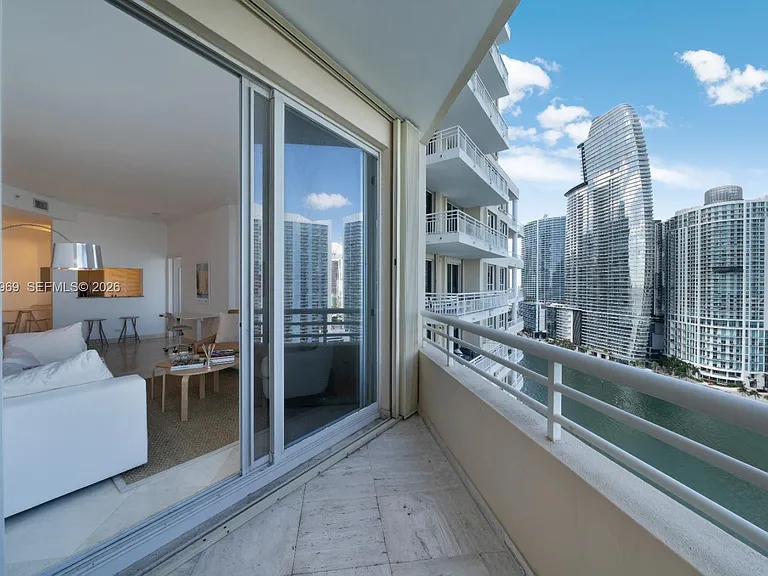 888 Brickell Key Dr #2610 — Photo 5