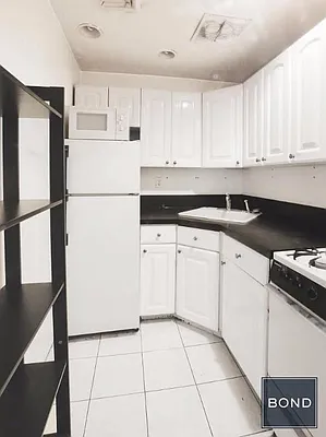 Rented by Bond New York | media 4