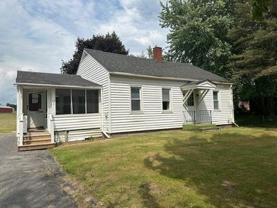 152 Elm St, Champlain, NY, 12919