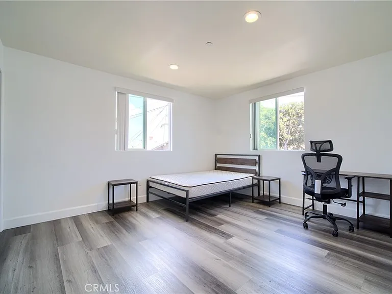 3019 S Raymond Ave #1/2 — Photo 12