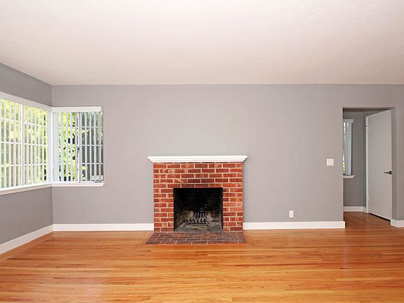 2nd image of 1510 Madrono Ave