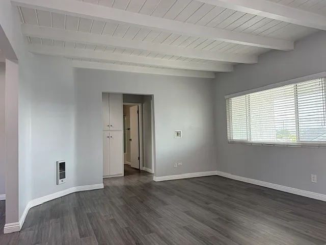 2122 Huntington Ln #3 — Photo 4