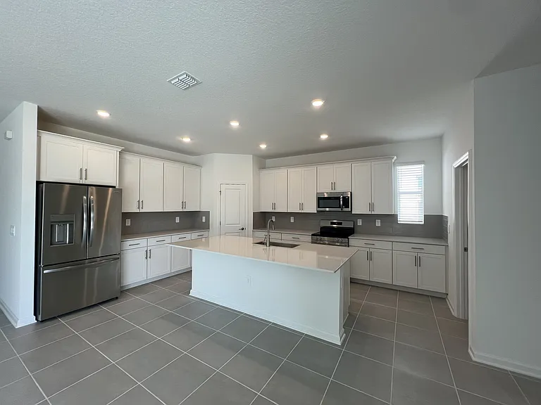 5653 Fiona Ln — Photo 19