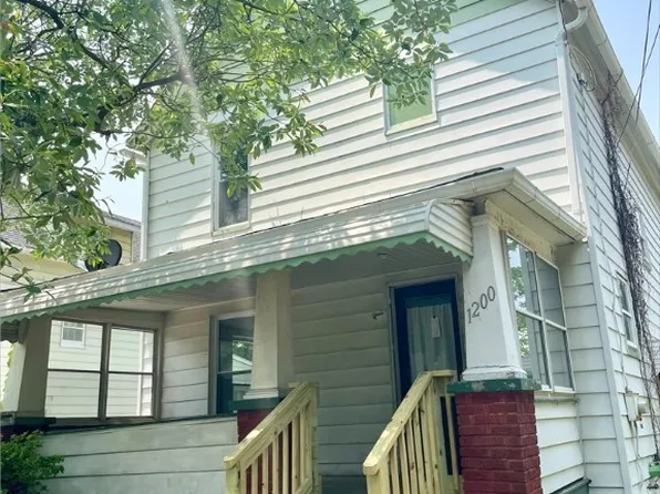 1200 Girard St, Akron, OH 44301