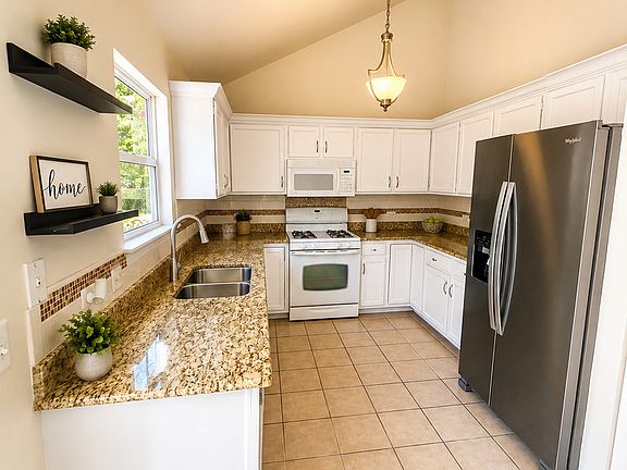 4th image of 115 Seton Creek Dr