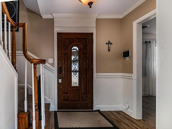 3rd image of 1408 Bluebonnet St